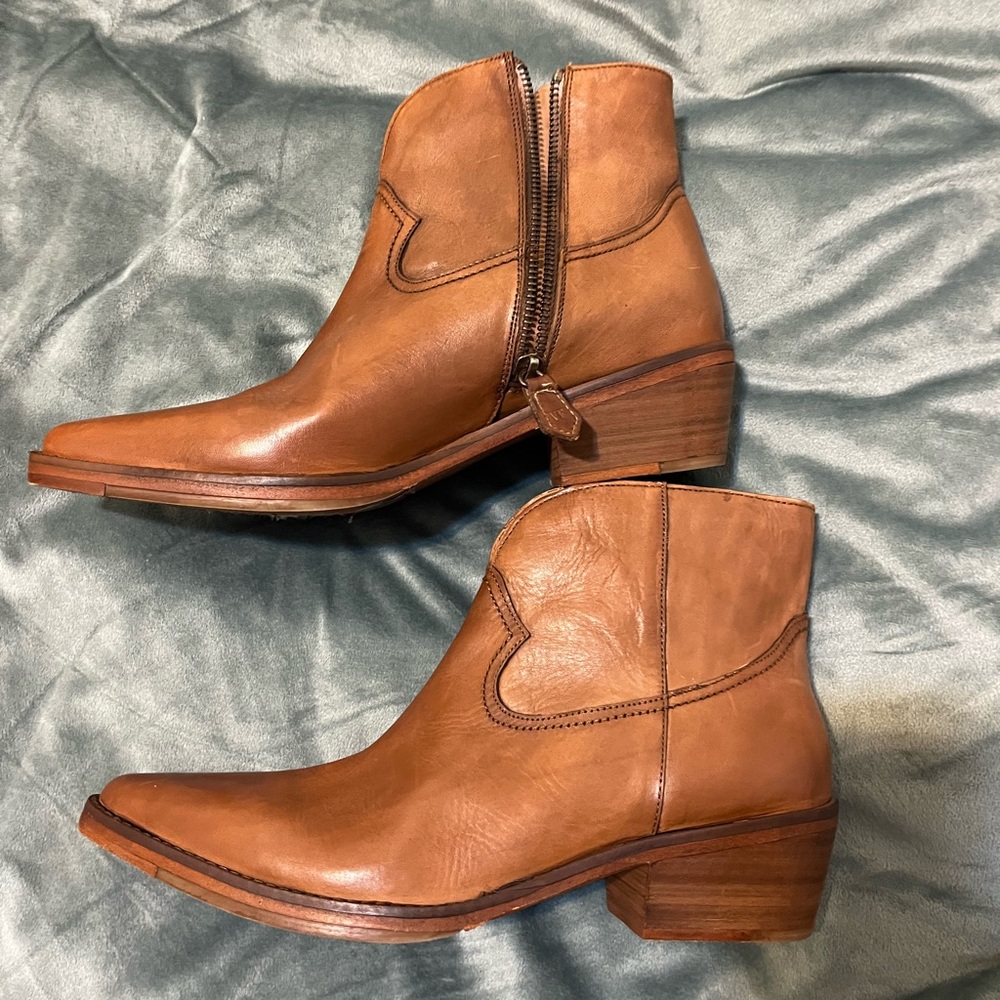 Foundry and Co Boots